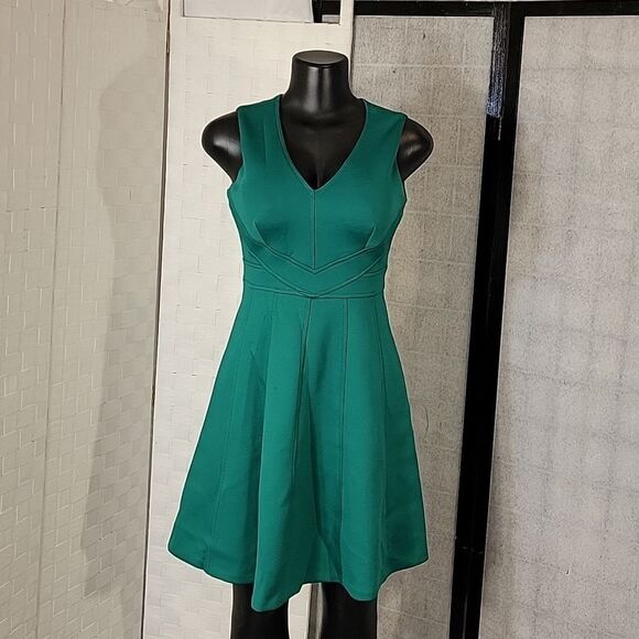 BRAND NEW CALVIN KLEIN V-NECK SLEEVELESS A-LINE STRETCH WOMEN"S DRESS - Picture 4 of 14